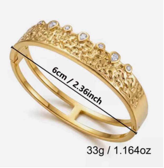 ✨ Premium Stainless Steel Handcuff Bracelet | Free Size