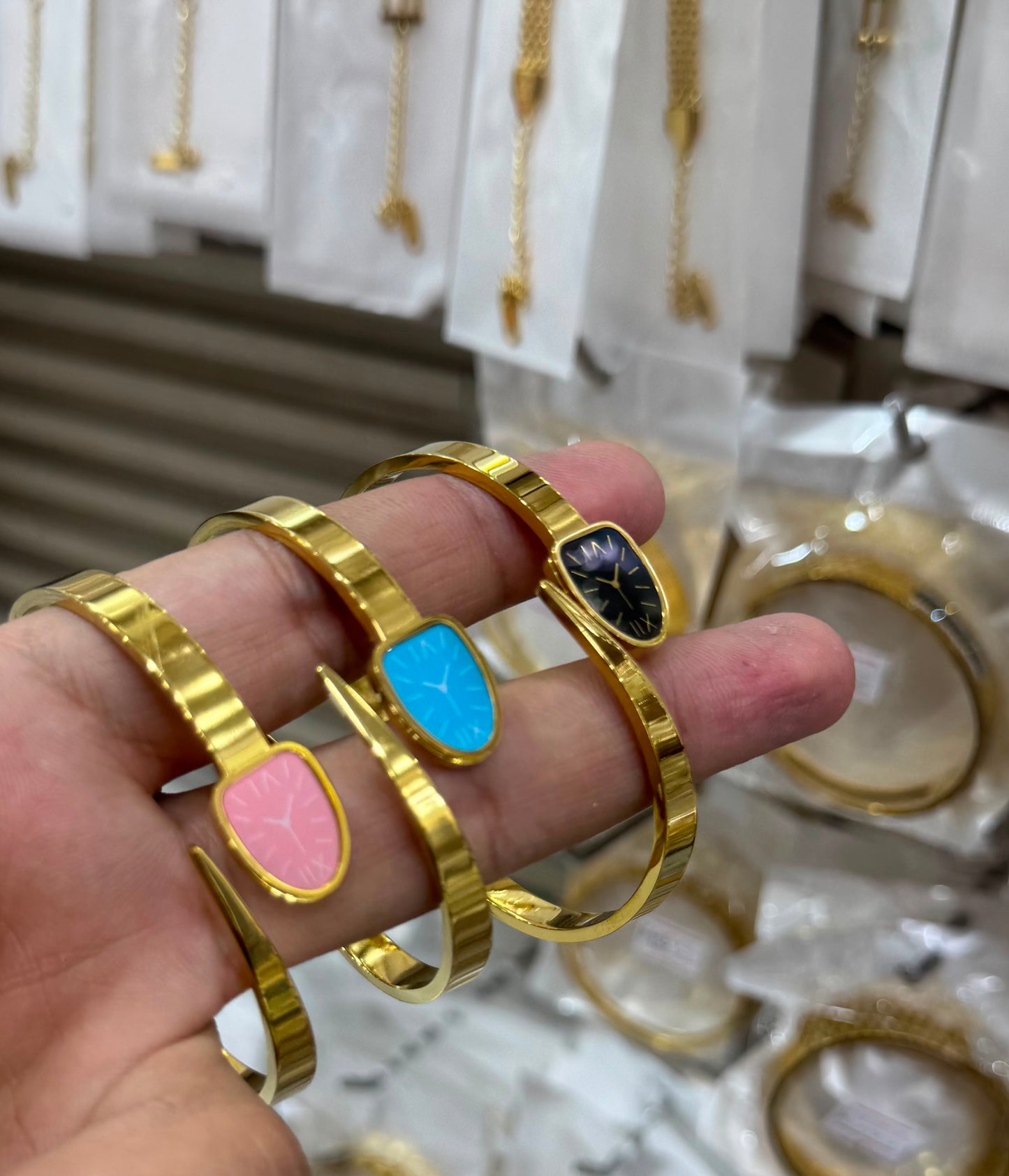 🌸 Premium Women's Bracelet Watch | Elegant & Stylish
